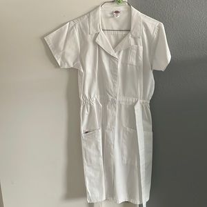 Dickies white scrub dress size M